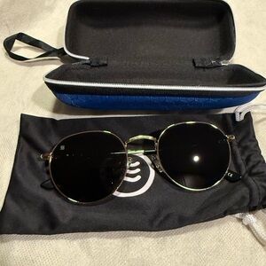 Neven Stylish Black Sunglasses with Case